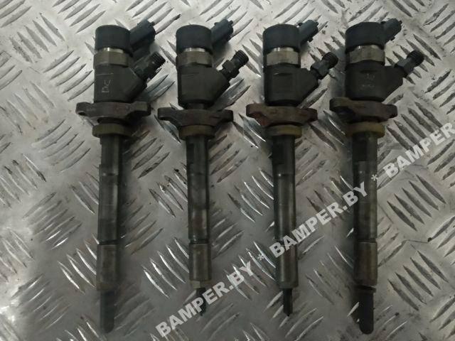форсунка Citroen C4 Picasso 1 поколение 2006, 1.6 л., HDi, дизель, 445110259 - фото №1