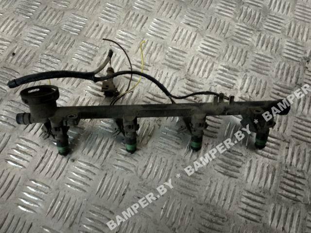 форсунка Renault Laguna 2 поколение 2003, 1.8 л., бензин - фото №1