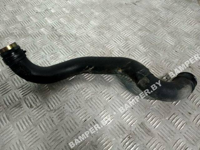 патрубок интеркулера Volkswagen Sharan 1 поколение 1999, 1.9 л., дизель, 7MO145955S - фото №1