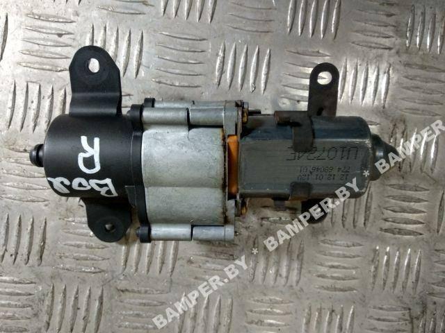 механизм сдвижной двери Chrysler Voyager 4 поколение 2004 - фото №1