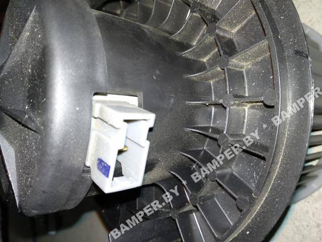 моторчик печки Renault Koleos 1 поколение 2009 - фото №1