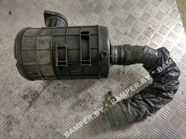 корпус воздушного фильтра Renault Scenic 1 поколение 1999, 1.9 л., DTi, дизель - фото №1