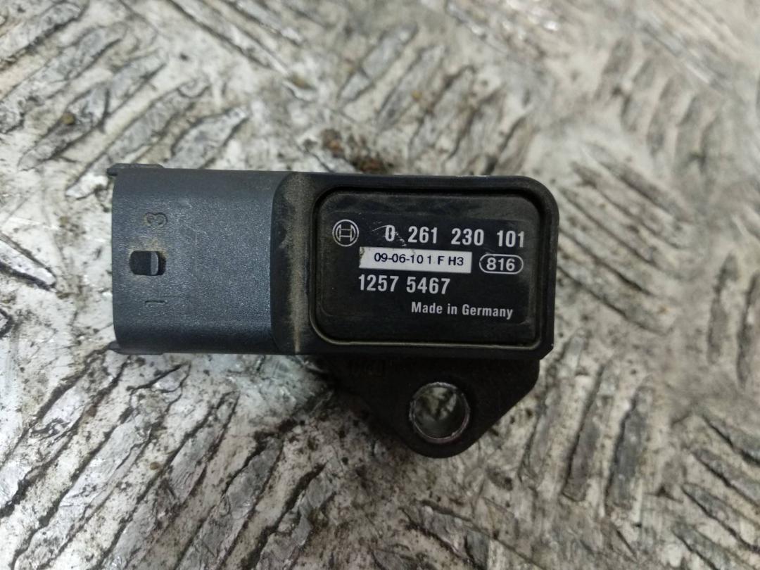 датчик абсолютного давления Opel Corsa D 2009, 1.0 л., i, Z 10 XEP, бензин, 0261230101 - фото №1