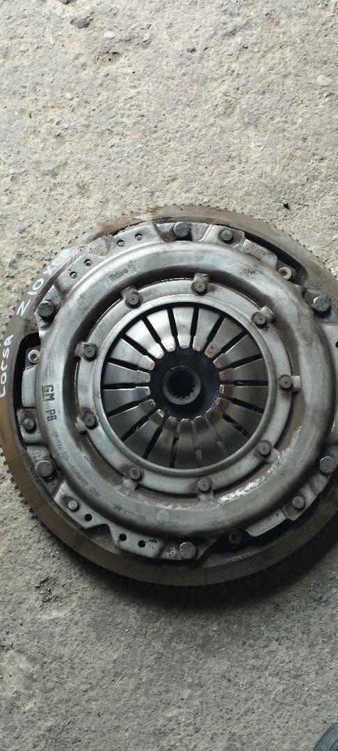 комплект сцепления Opel Corsa D 2009, 1.0 л., i, Z 10 XEP, бензин - фото №1