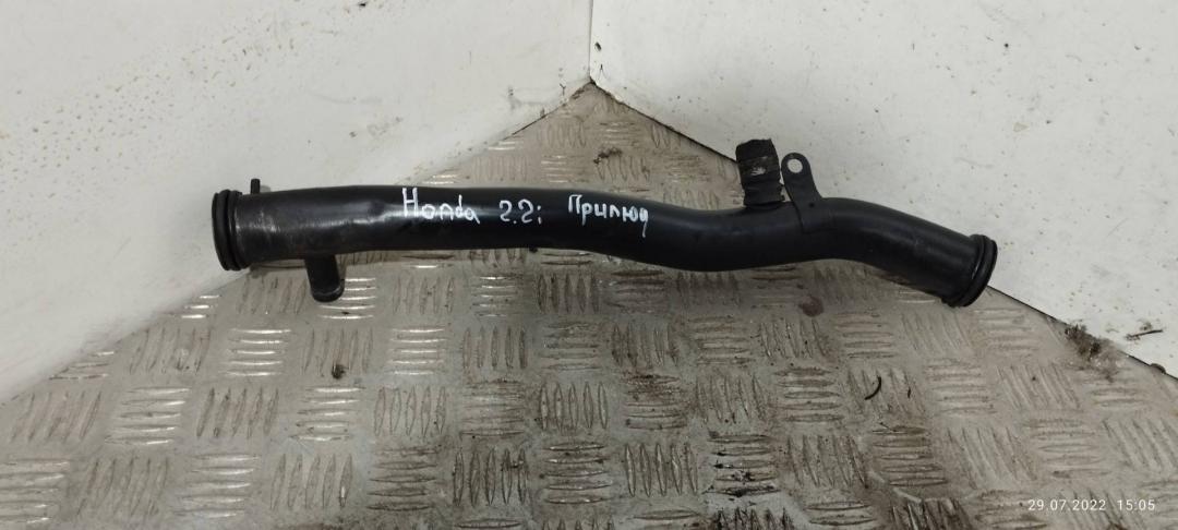 трубка охлаждающей жидкости Honda Prelude 5 поколение 1998, 2.2 л., бензин - фото №1