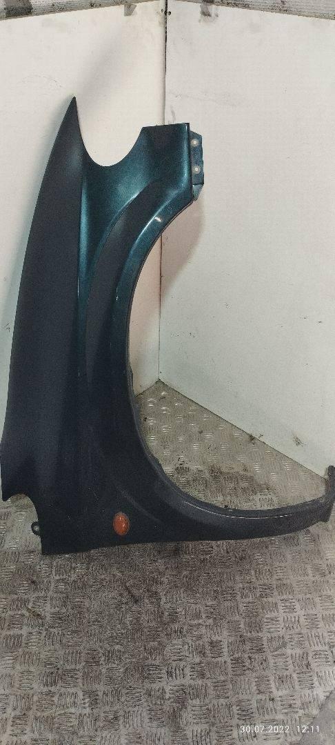 крыло переднее правое Chrysler Voyager 4 поколение 2003 - фото №1