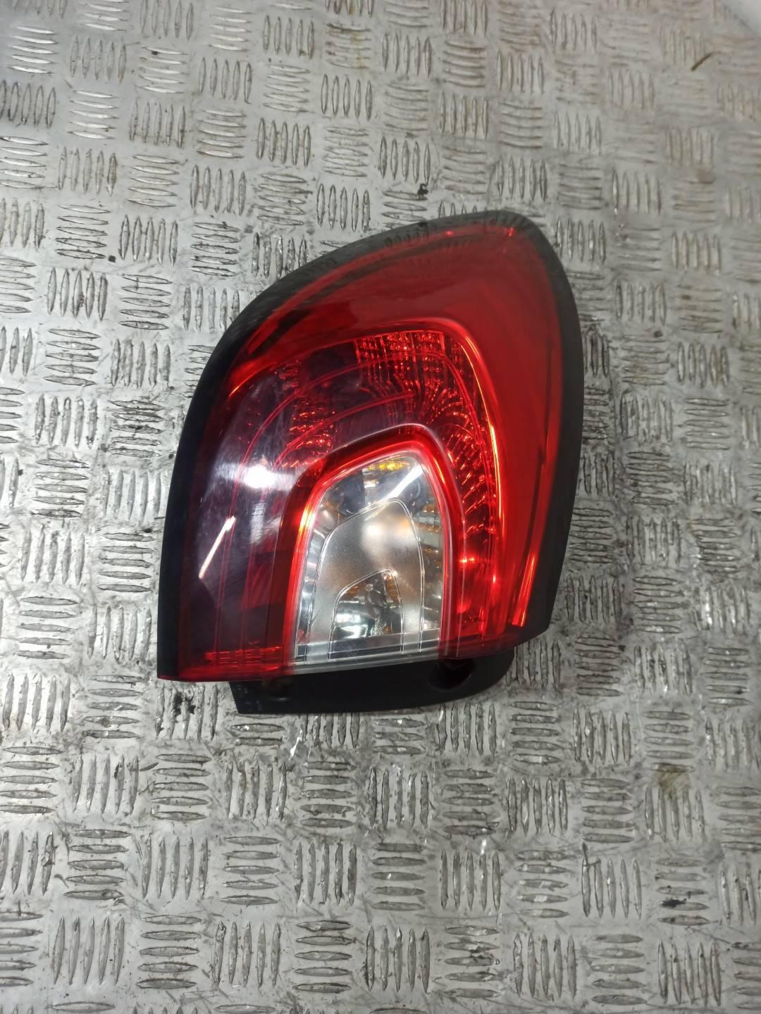 фонарь задний левый Renault Captur 1 поколение 2014, внедорожник 5 дв., передний привод - фото №1