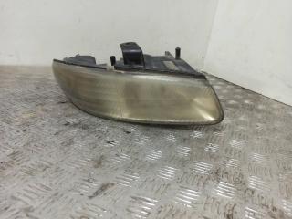 фара правая Chrysler Voyager 3 поколение 1998