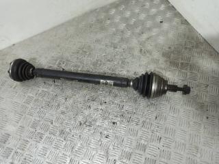 полуось передняя правая (приводной вал, ШРУС) Volkswagen Passat B6 2006, 2.0 л., дизель, вариатор