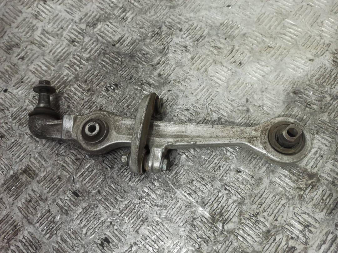 рычаг передний правый Audi A8 D2/4D 1999 - фото №1