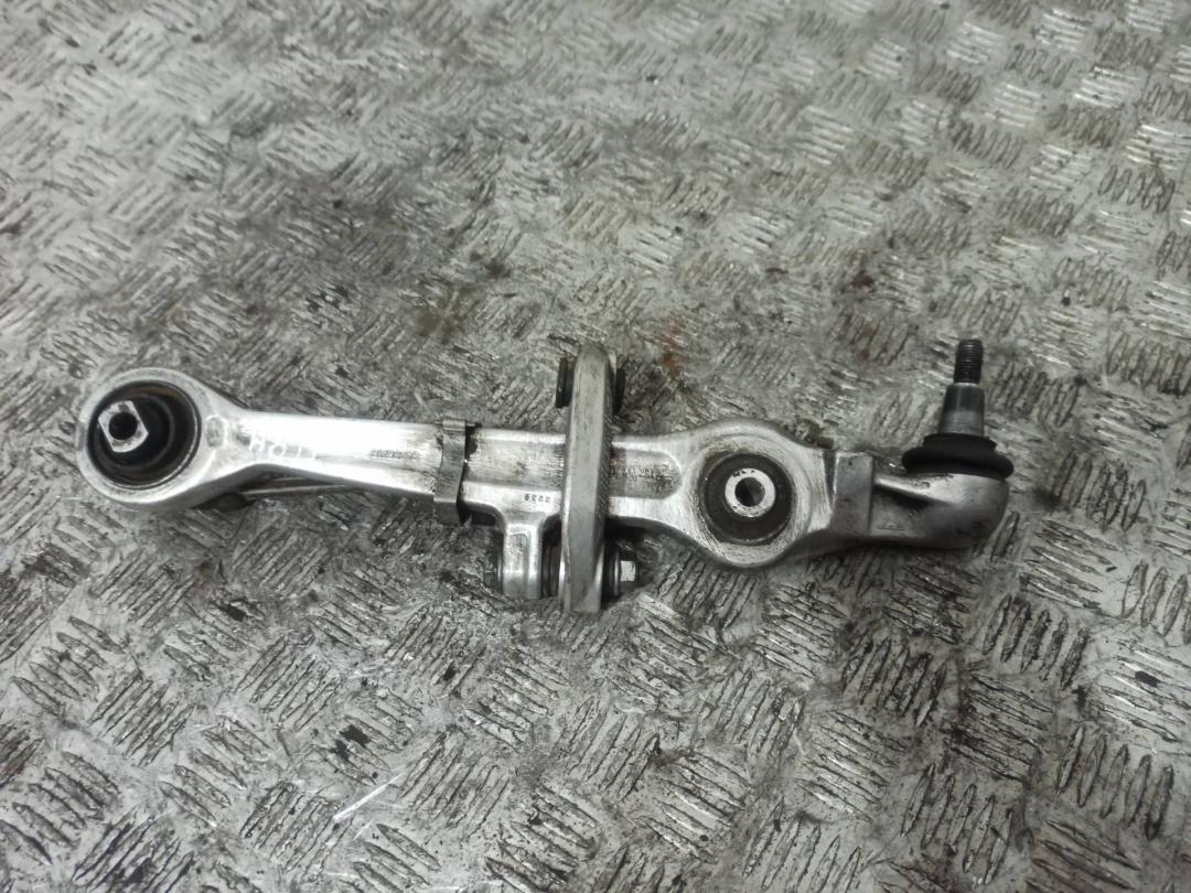 рычаг передний левый Audi A8 D2/4D 1999 - фото №1