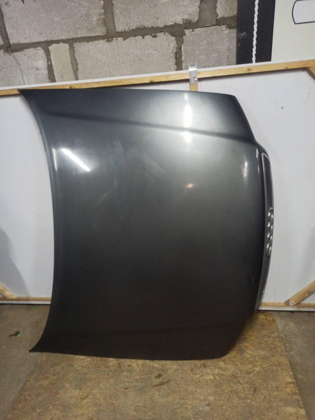 капот Audi A8 D2/4D 1998 - фото №1