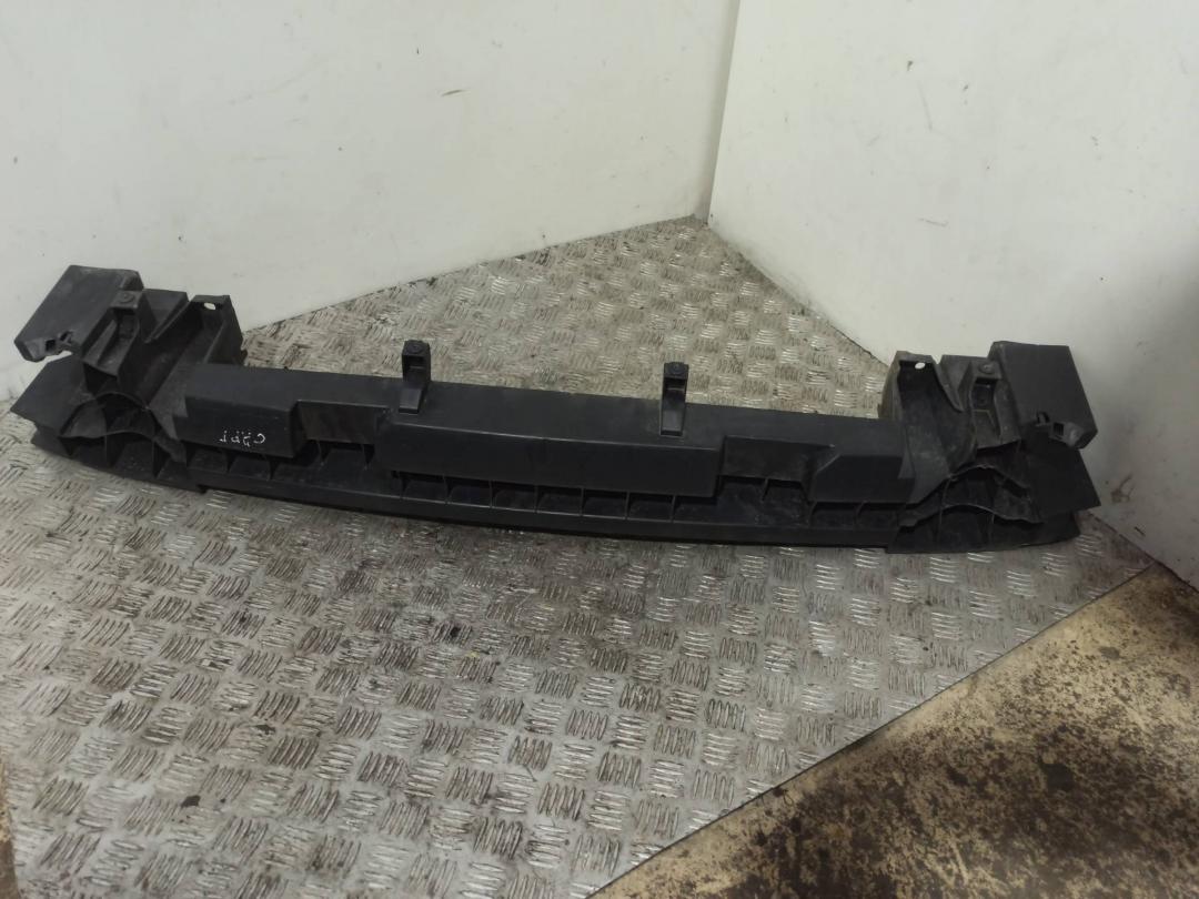 усилитель бампера заднего Renault Captur 1 поколение 2015, 1.5 л. - фото №1