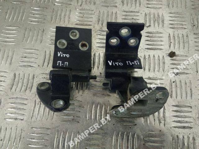 петля двери Mercedes-Benz Vito W638 2001, 2.2 л., CDi, дизель - фото №1