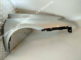 крыло переднее правое Renault Laguna 3 поколение 2009