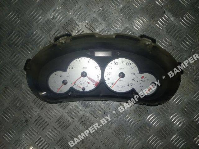 щиток приборов (приборная панель) Peugeot 206 1 поколение 2002 - фото №1